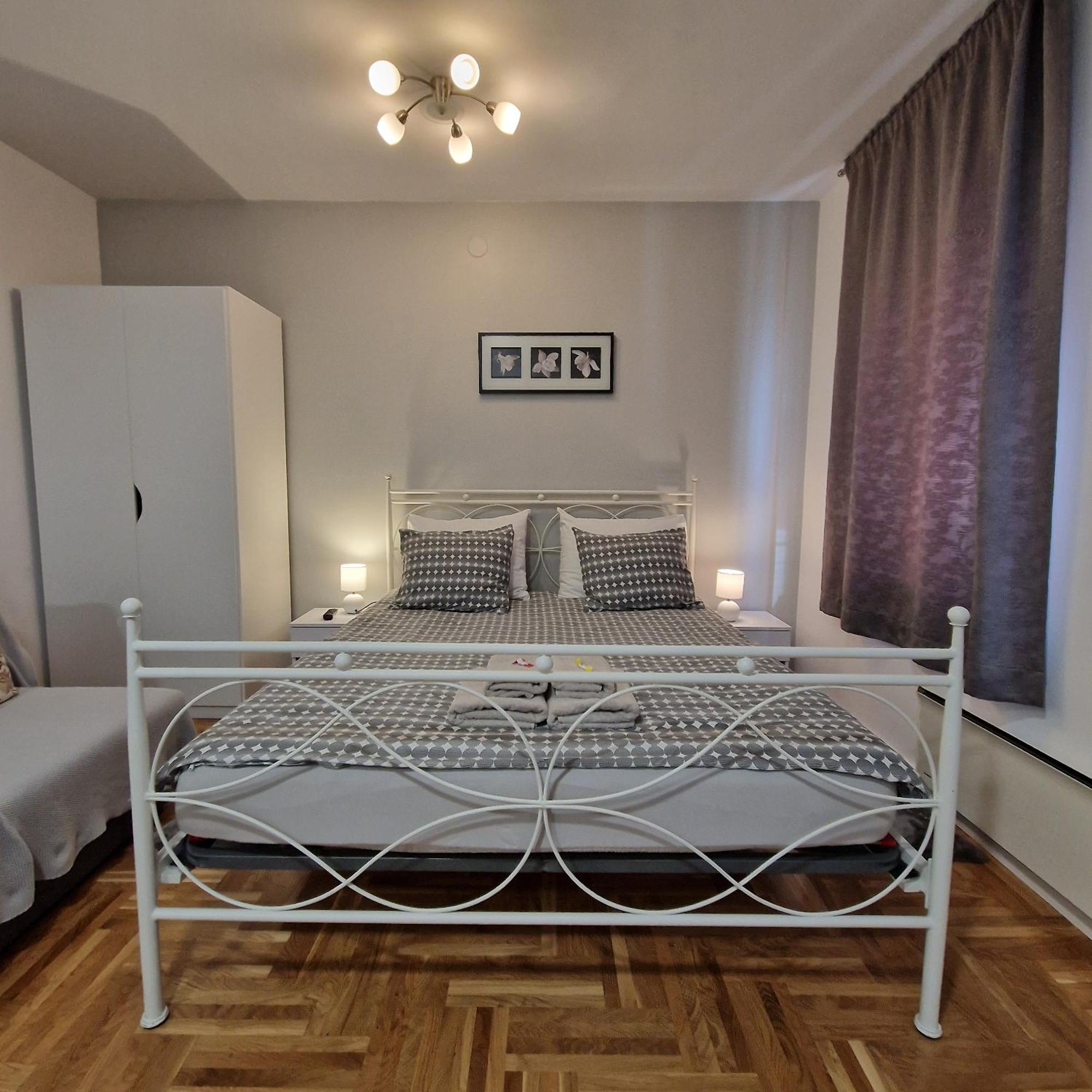 Apartment Mavero-Free Private Parking ザグレブ エクステリア 写真