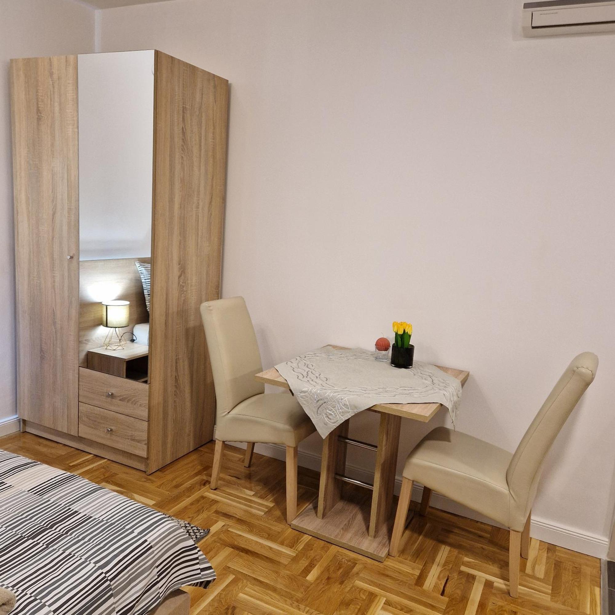 Apartment Mavero-Free Private Parking ザグレブ エクステリア 写真